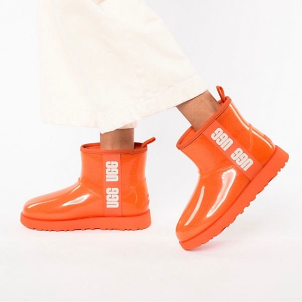 *NEW POST* Clear UGG MINI BOOTS